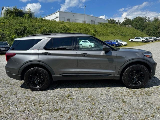 Used 2023 Gray Ford Timberline image 10