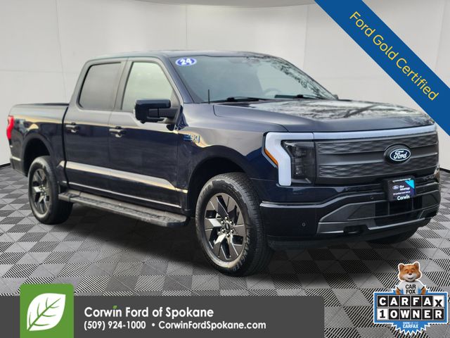Ford F-150 Lightning Lariat SuperCrew AWD