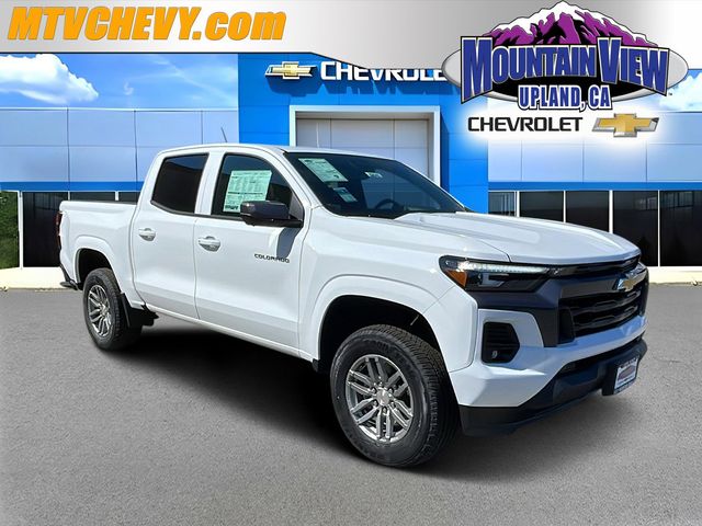 Summit White 2026 Chevrolet Colorado LT Crew Cab RWD Pickup Truck 4X2 8-Speed Automatic