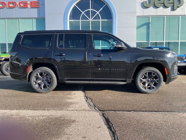 2026 Jeep Grand Wagoneer Limited - High Gloss Black exterior view 4