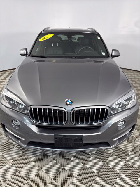 Used 2017 Gray BMW xDrive35i image 2