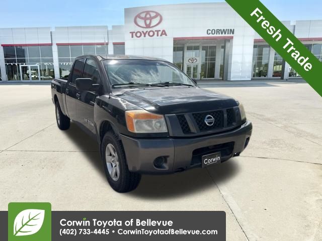 Galaxy Black Metallic 2008 Nissan Titan XE Crew Cab 4WD Pickup Truck Four-Wheel Drive 5-Speed Automatic