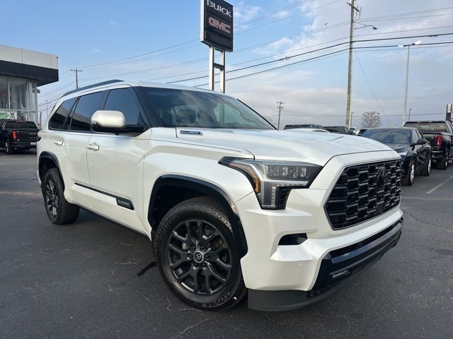 2024 Toyota Sequoia Platinum 4WD