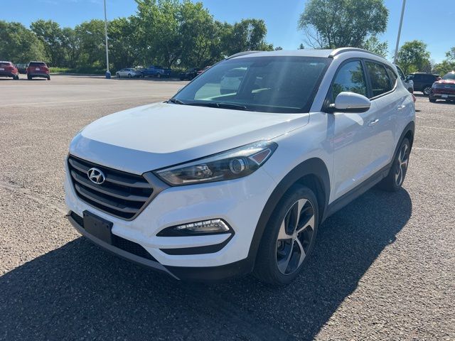 2016 Dazzling White Hyundai Tucson Sport AWD SUV