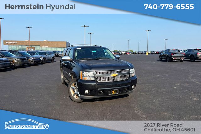 Black Granite Metallic 2013 Chevrolet Tahoe SUV / Crossover Four-Wheel Drive 6-Speed Automatic Overdrive
