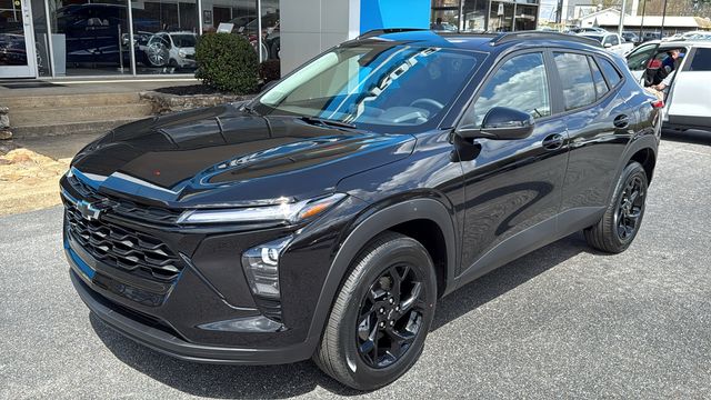 new 2026 Chevrolet Trax car, priced at $26,680