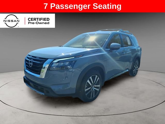 2025 Nissan Pathfinder Platinum 4WD