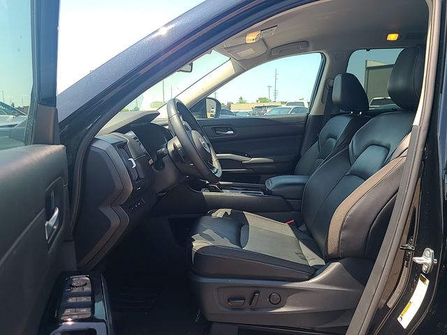 Used 2024 Nissan Pathfinder SUV