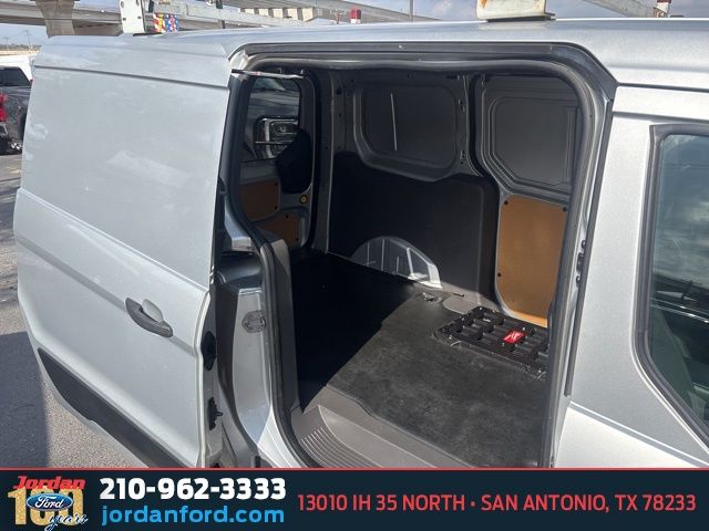 Used Car 2022 Ford Transit Connect  Xlt For Sale Under $20,000 In San Antonio, Texas