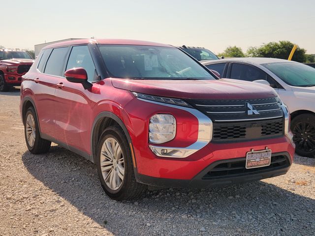 2022 Mitsubishi Outlander