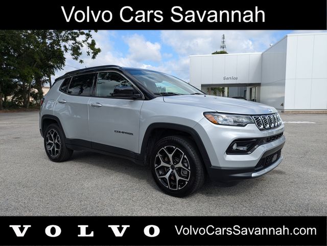 Silver Zynith Metallic Clearcoat 2025 Jeep Compass SUV / Crossover Four-Wheel Drive 8-Speed Automatic