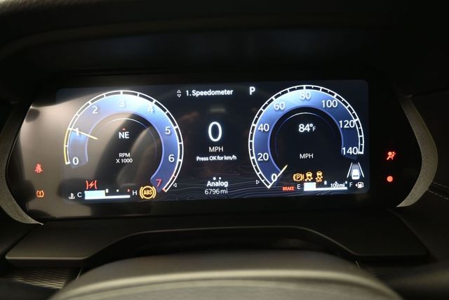 Used 2025 Jeep Grand Cherokee SUV
