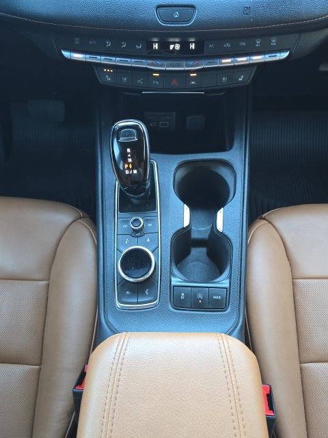 2020 Cadillac XT4 Premium Luxury:167340A