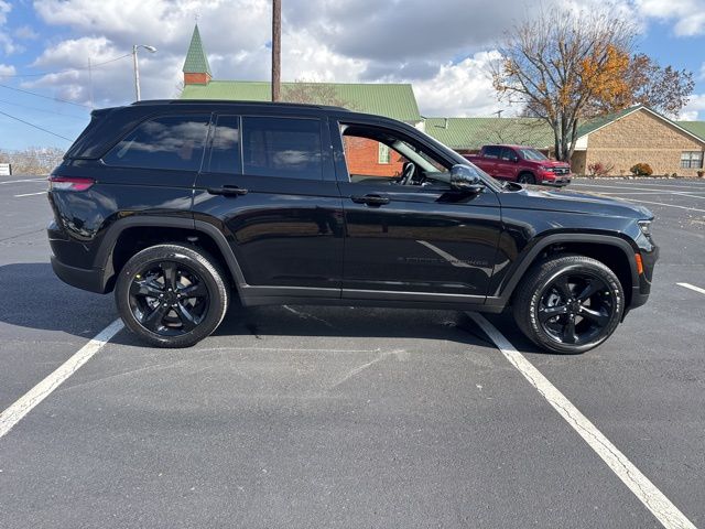 New 2025 Black Jeep Altitude X image 8