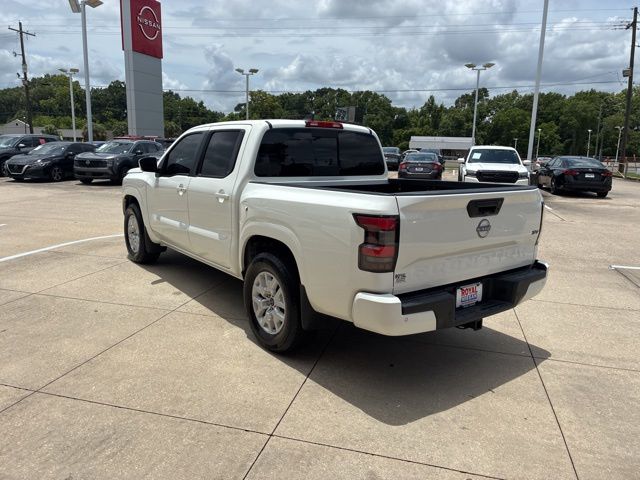 2024 Nissan Frontier SV White at Royal Nissan