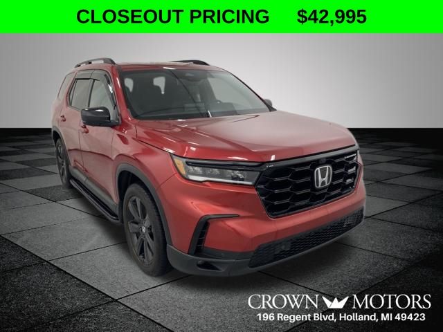 Radiant Red Metallic II 2025 Honda Pilot Black Edition AWD SUV / Crossover All-Wheel Drive Automatic