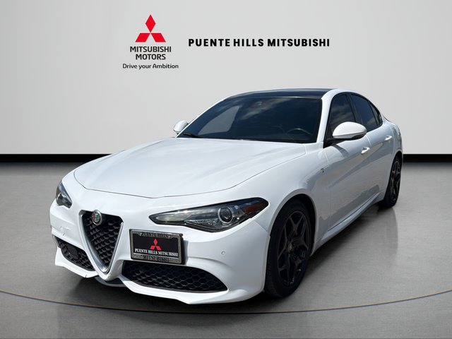 2022 Alfa Romeo Giulia 2.0 Ti Auto's photo