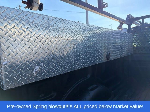 Used 2021 Blue Ford XL image 9