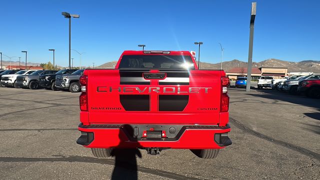 2025 Chevrolet Silverado 1500 Custom 4