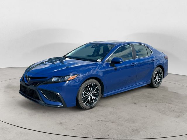 2024 Toyota Camry SE AWD