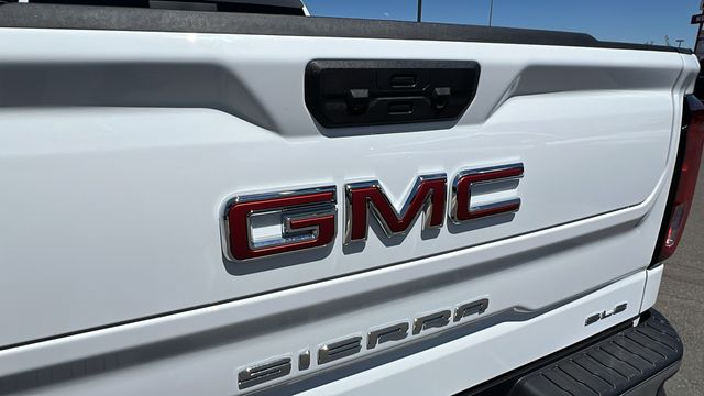 2024 GMC Sierra 1500 SLE 12