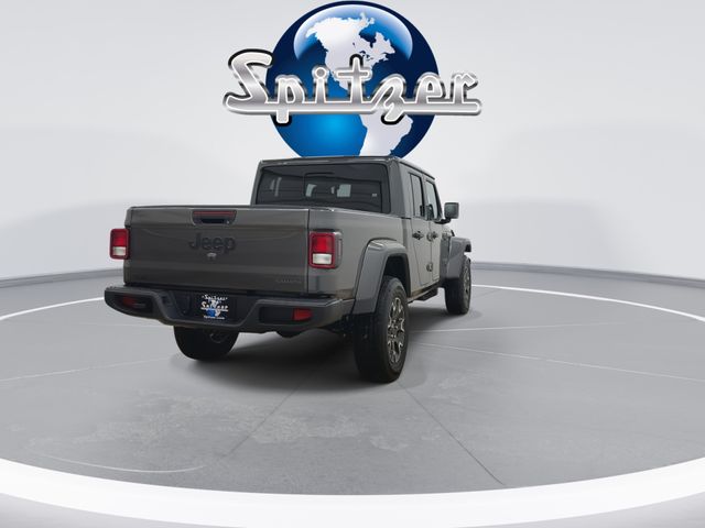 New 2026 Gray Jeep Sahara image 9