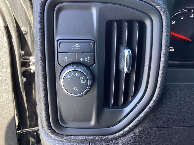 Used Car 2023 Chevrolet Silverado 1500  Custom For Sale Under $30,000 In San Antonio, Texas