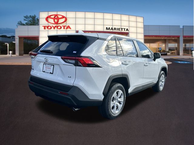 2025 Toyota RAV4 LE 26