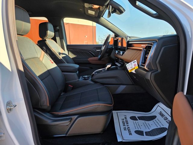 2026 GMC Canyon AT4, 4WD