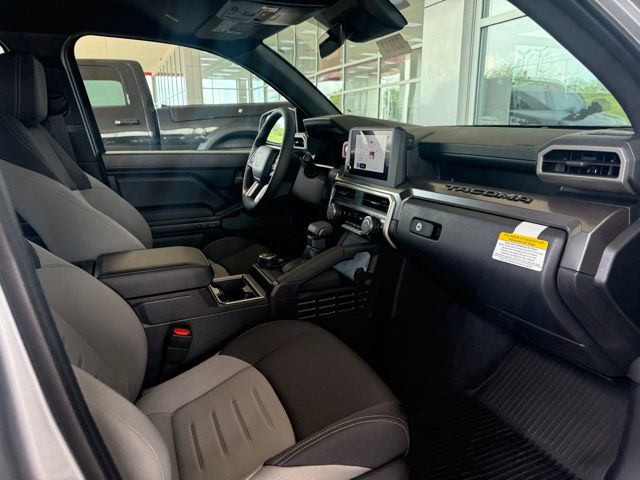 2025 Toyota Tacoma TRD Sport Double Cab photo 25