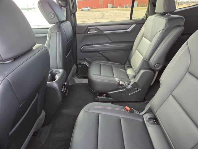 2026 GMC Acadia Elevation AWD