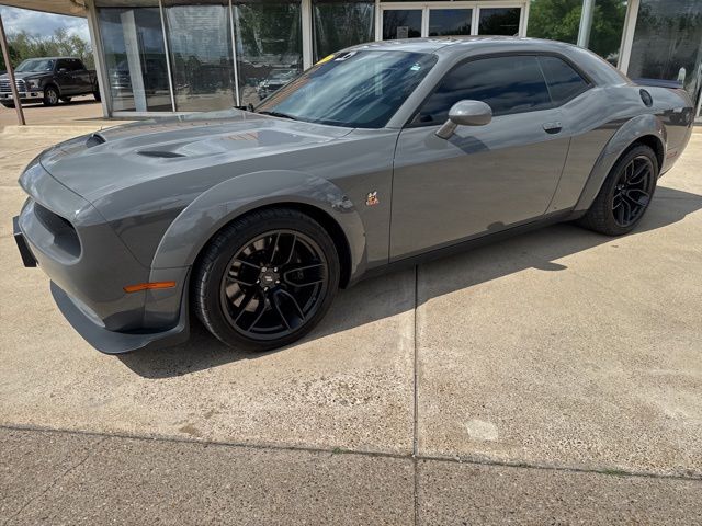Destroyer Gray Clearcoat 2023 Dodge Challenger R/T Scat Pack Widebody RWD Coupe Rear-Wheel Drive 8-Speed Automatic