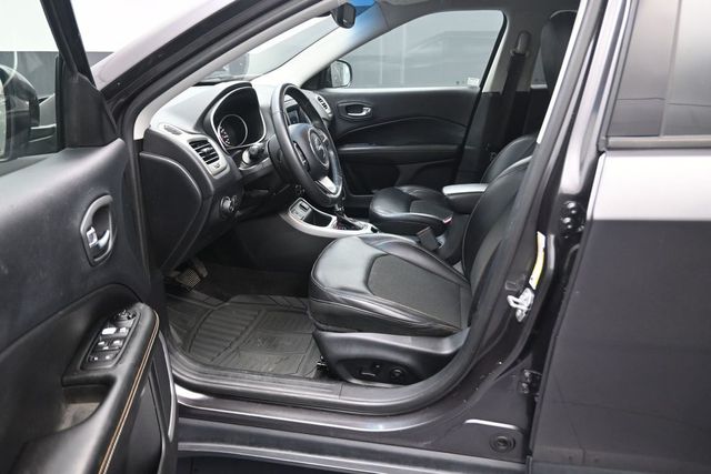 2018 Jeep Compass Latitude Gray at Bayway Cadillac Southwest