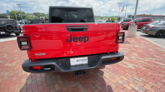 Used 2024 Jeep Gladiator Truck