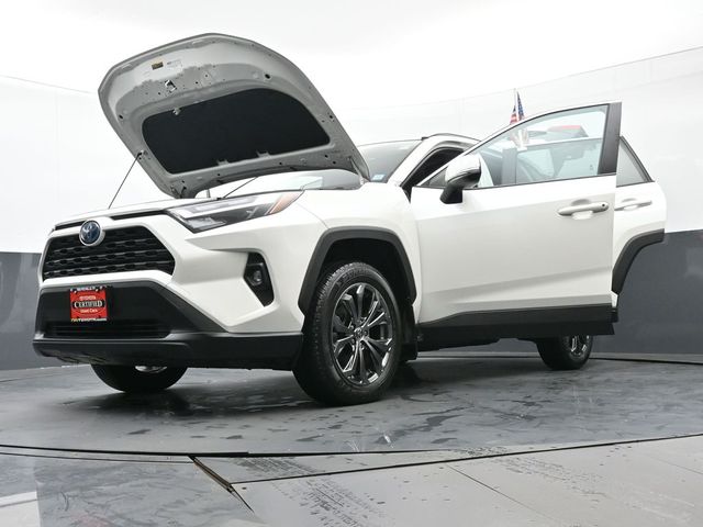 2022 Toyota RAV4 Hybrid XLE Premium 52