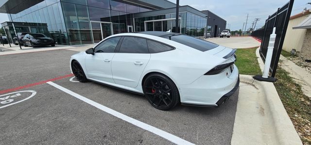 Thumbnail: 2020 Audi S7 - 7