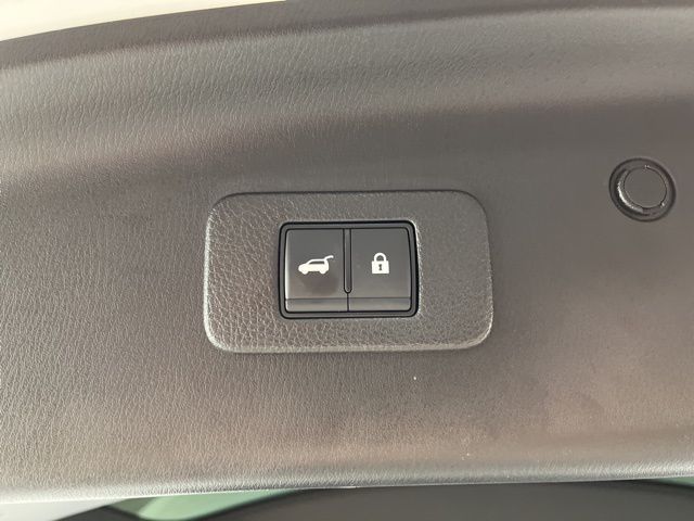2024 Aspen White Tricoat Nissan Armada SL RWD SUV