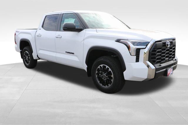 2024 Toyota Tundra SR5 14