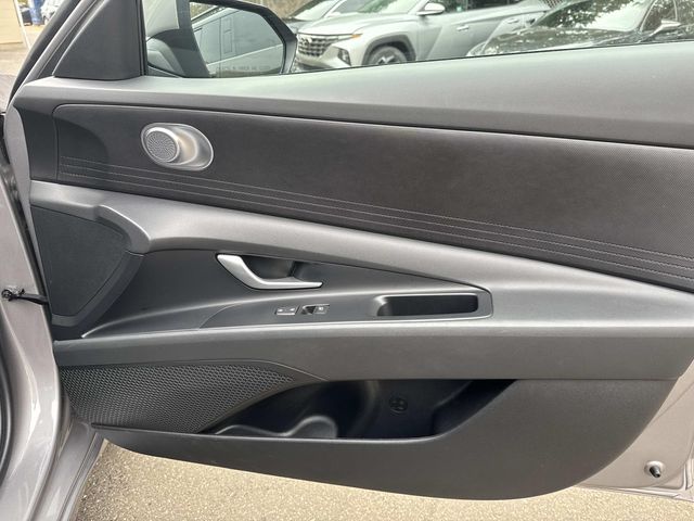 2025 Hyundai Elantra