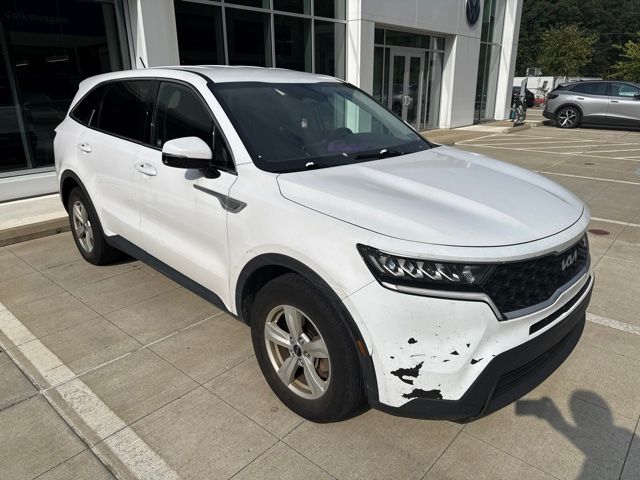 2022 Kia Sorento LX White at South Hills Kia