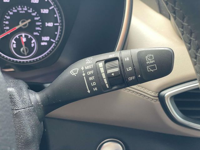 Used 2023 Black Hyundai SEL image 23