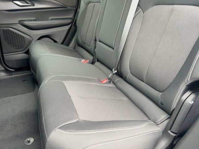 new 2025 Jeep Grand Cherokee car, priced at $36,929