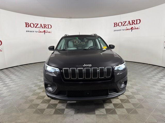 2021 Sangria Metallic Clearcoat Jeep Cherokee Latitude Lux 4X4 SUV