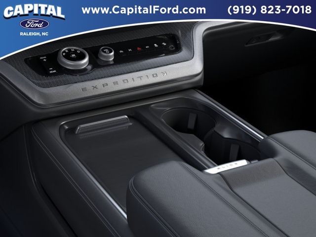 New 2026 Agate Black Metallic Ford MAX Platinum® image 15