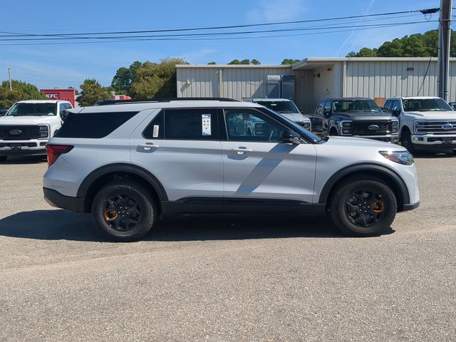 New 2026 Space White Metallic Ford Tremor® image 14