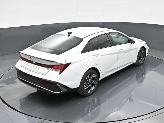 2025 Hyundai Elantra SEL 25