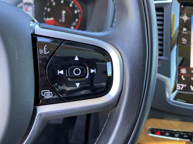 2022 Volvo XC90 T6 Momentum Gray Metallic - Grieco Acura - Image 19