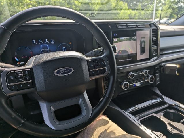 2023 Ford F-250SD Lariat 33