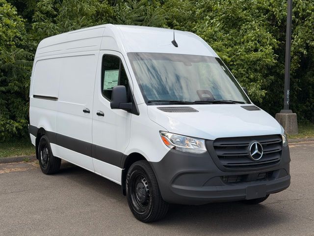 2025 Mercedes-Benz Sprinter 2500 Cargo 144 WB
