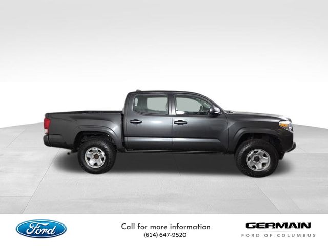 2017 Toyota Tacoma SR 4x4 photo 4